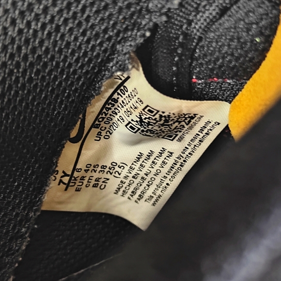 Nike Air Force 1 Low Premium 'Uptowns" | Size 7M / 8.5W - Picture 13 of 14